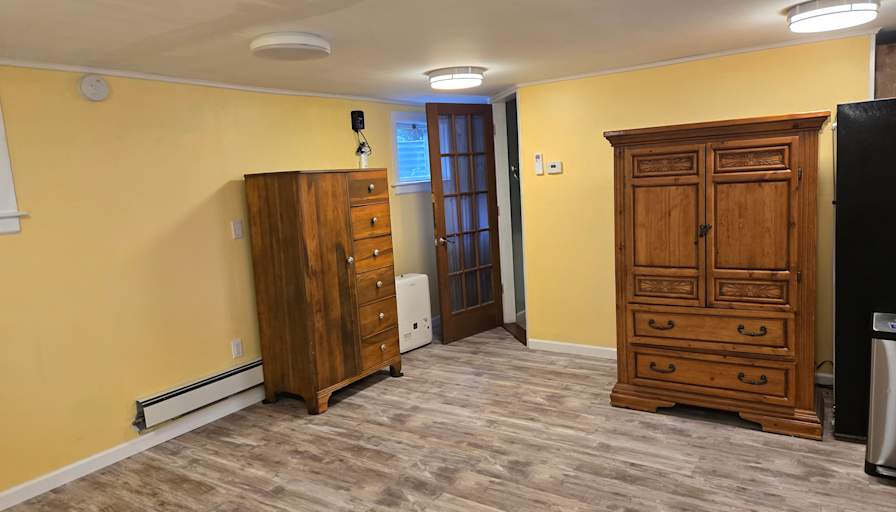Caroline's room