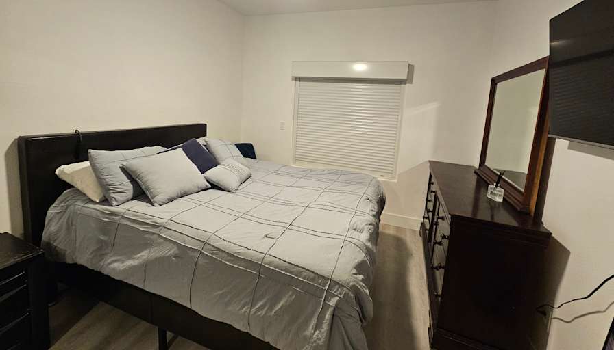 Alfonso's room