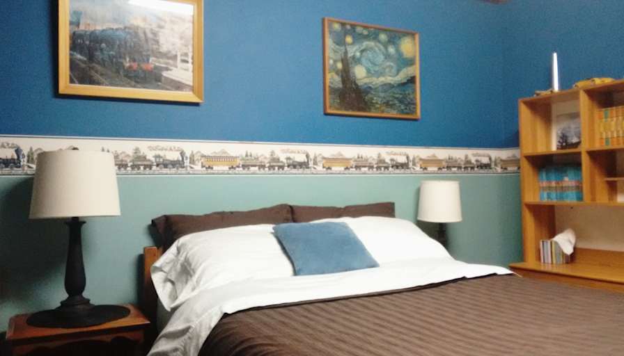 Lorna's room