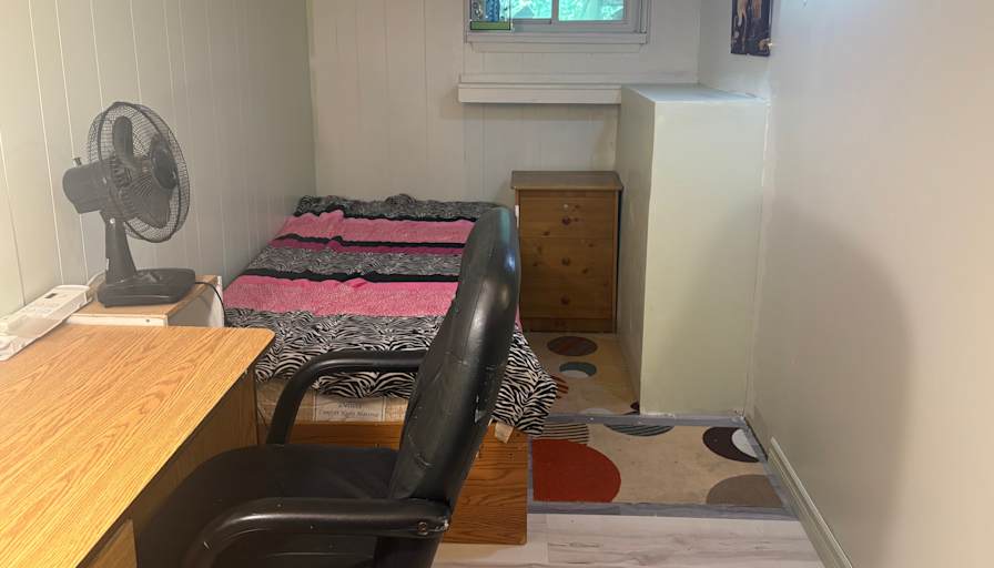 Little Genna's room