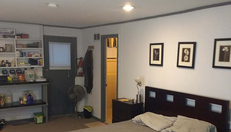 JEAN's room