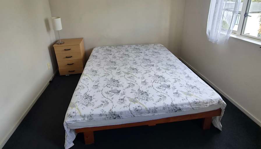 Devansh's room