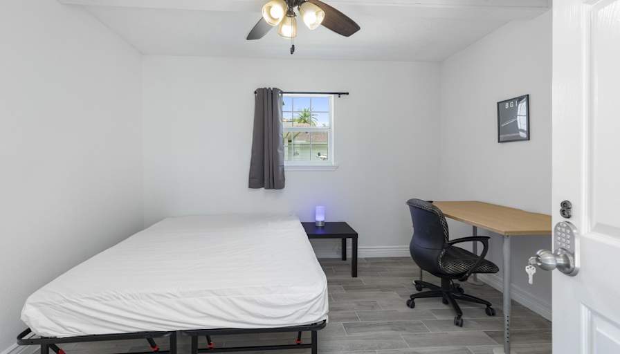 PadSplit's room