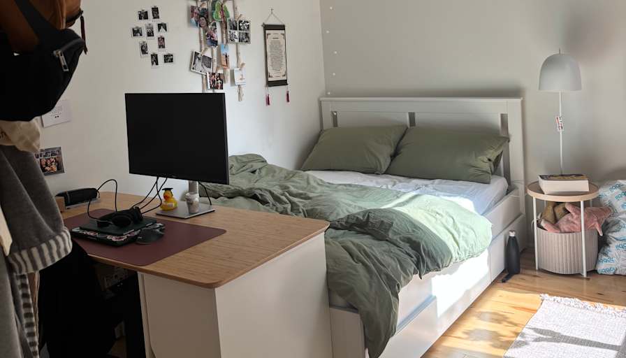 Julia's room