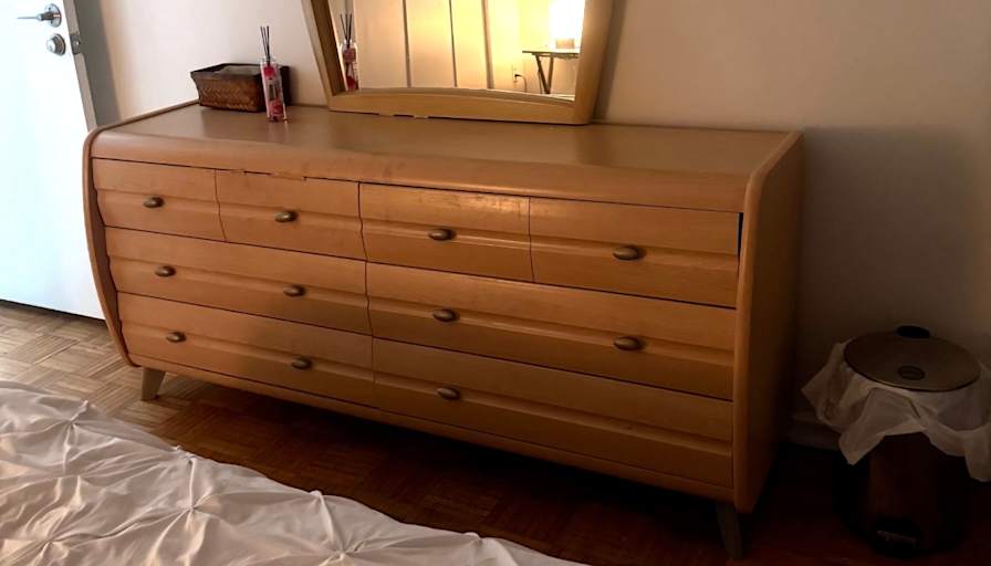 Carmen Farias's room