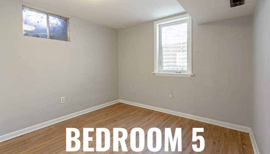 HomeCrew's room