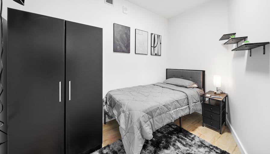 Javier's room