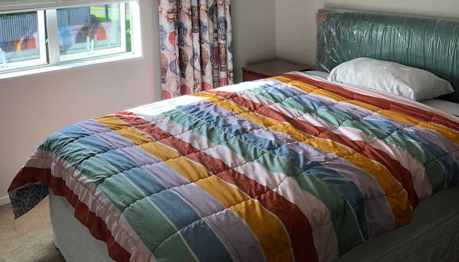 Sandy's room