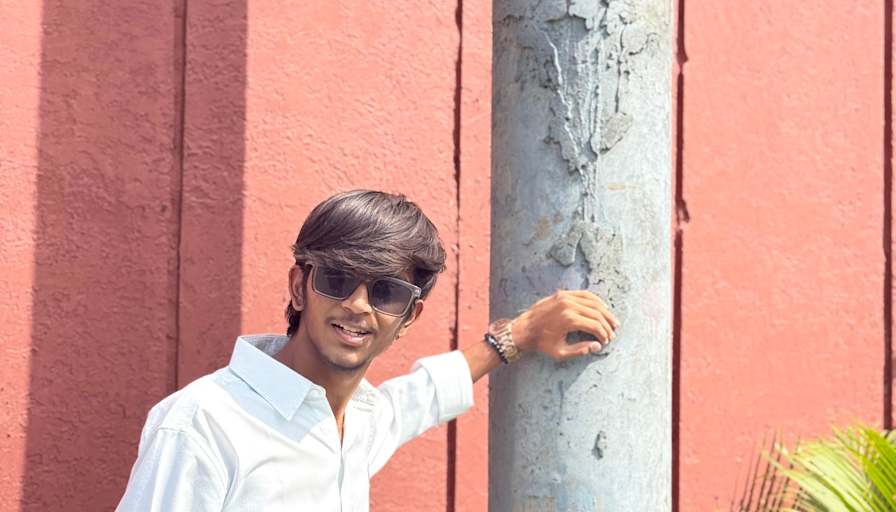 Jeet Raiyani's room