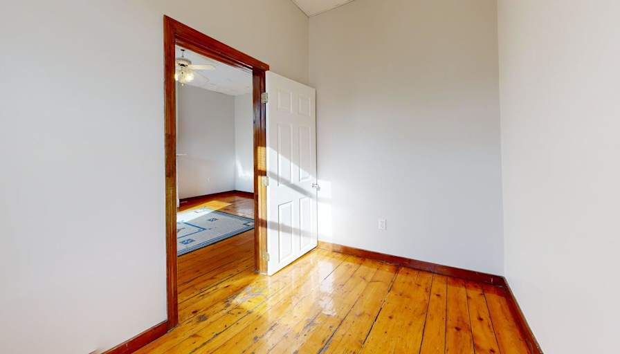 Marlon Alonzo's room