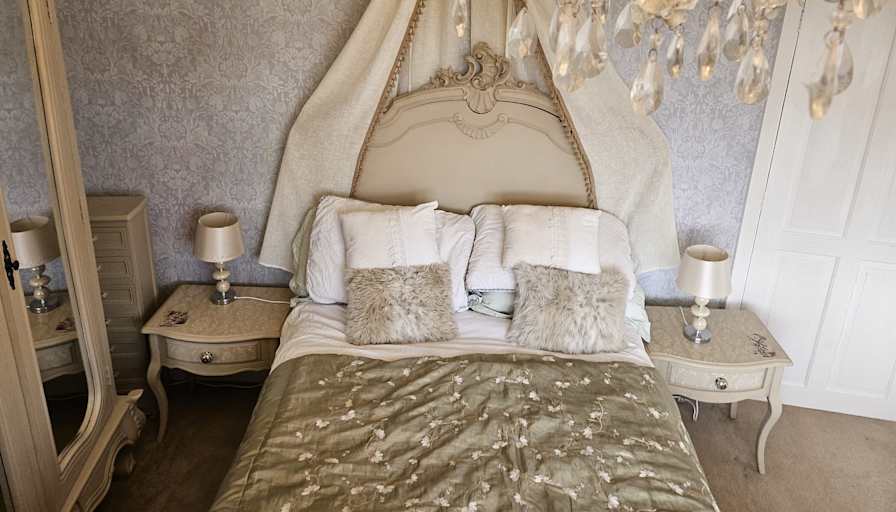 Anne's room
