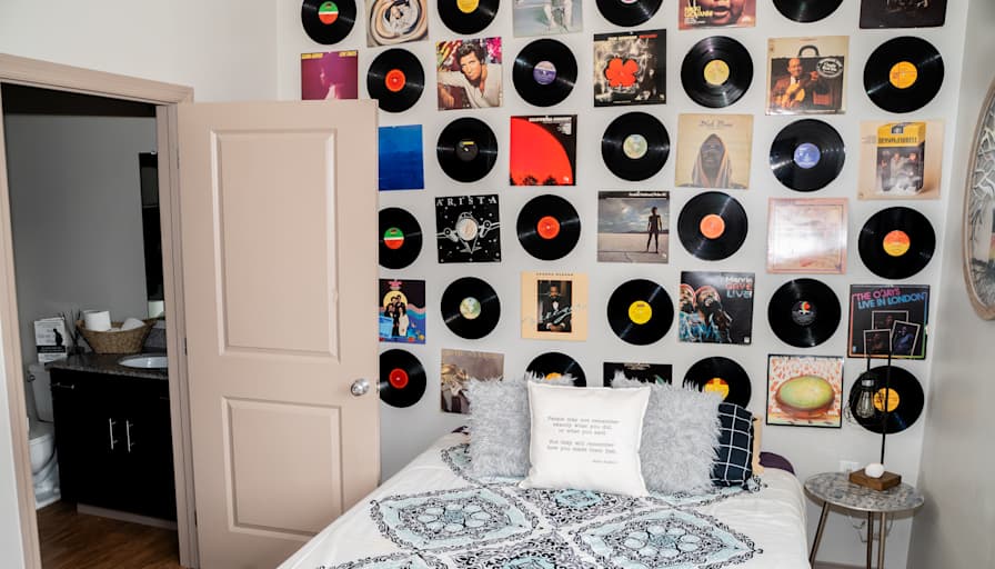 Crystal Crys's room