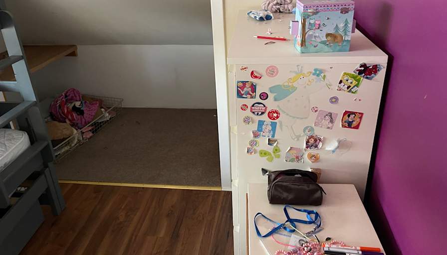 Mark's room