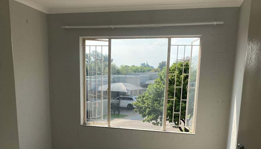 Khiwa's room