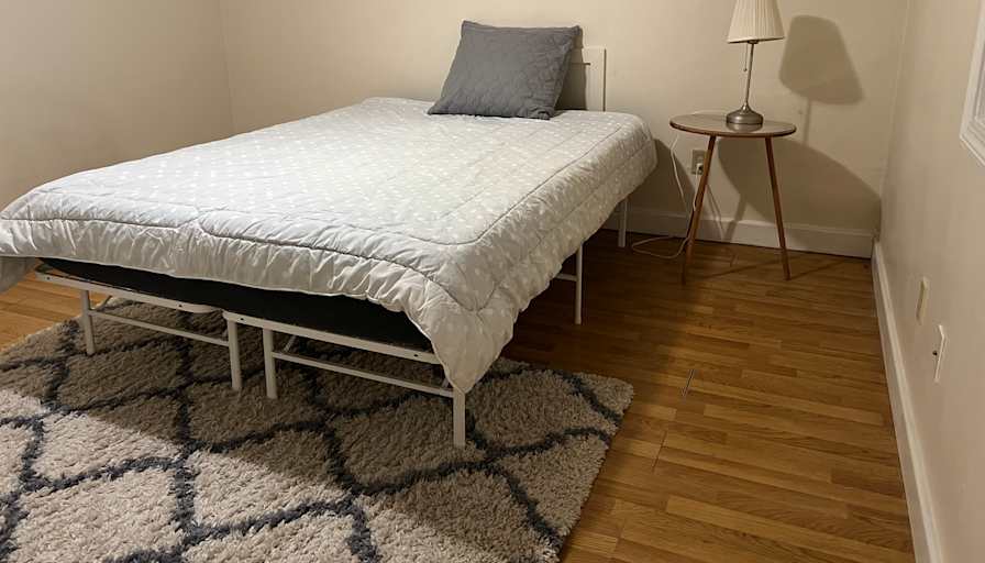 CRG Properties's room