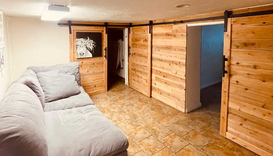 This cute home's room