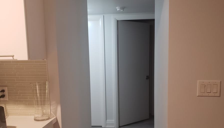 Eva's room