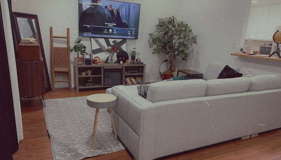 Hannah's room