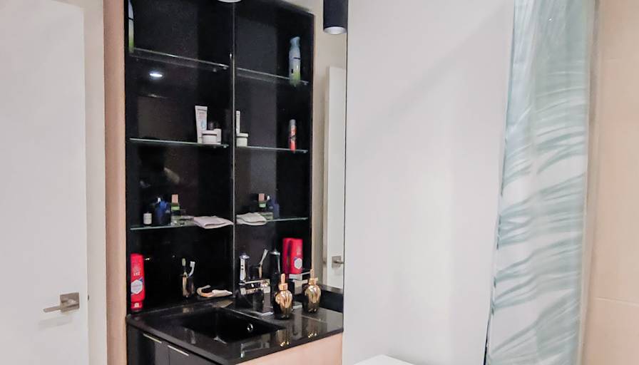 Mina's room