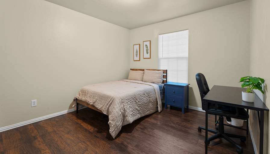 Nam's room