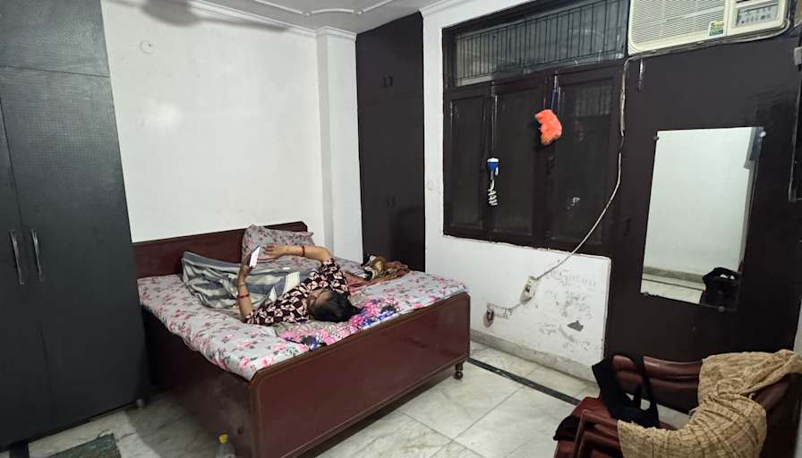 Khushboo's room