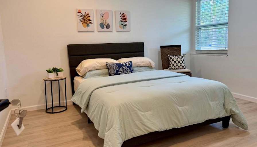 PadSplit's room