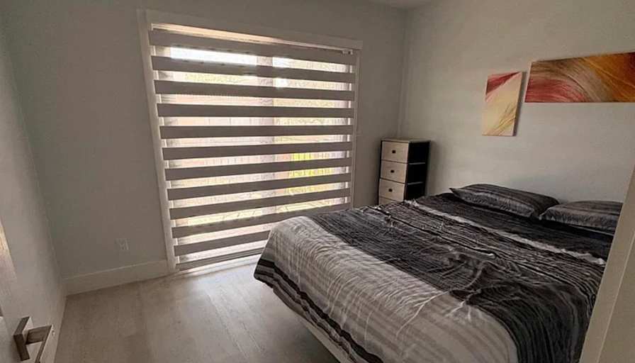 Carmen R Gil's room