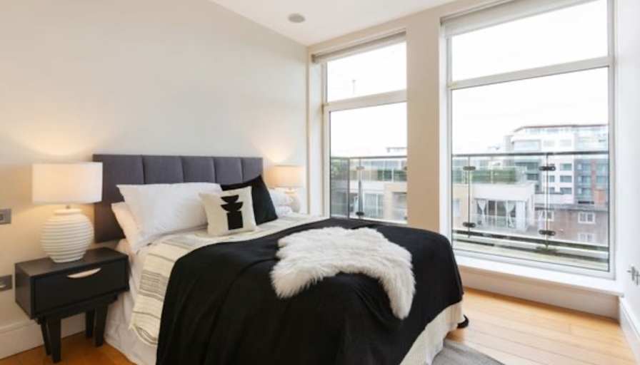 Mark's room