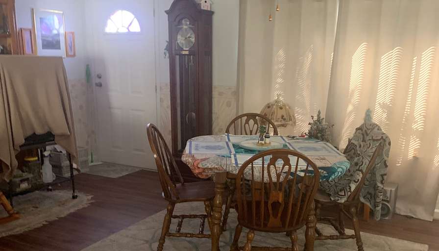 Kim's room