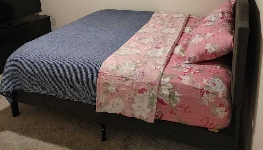 Ibi's room
