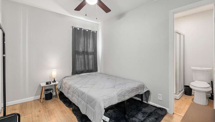 PadSplit's room