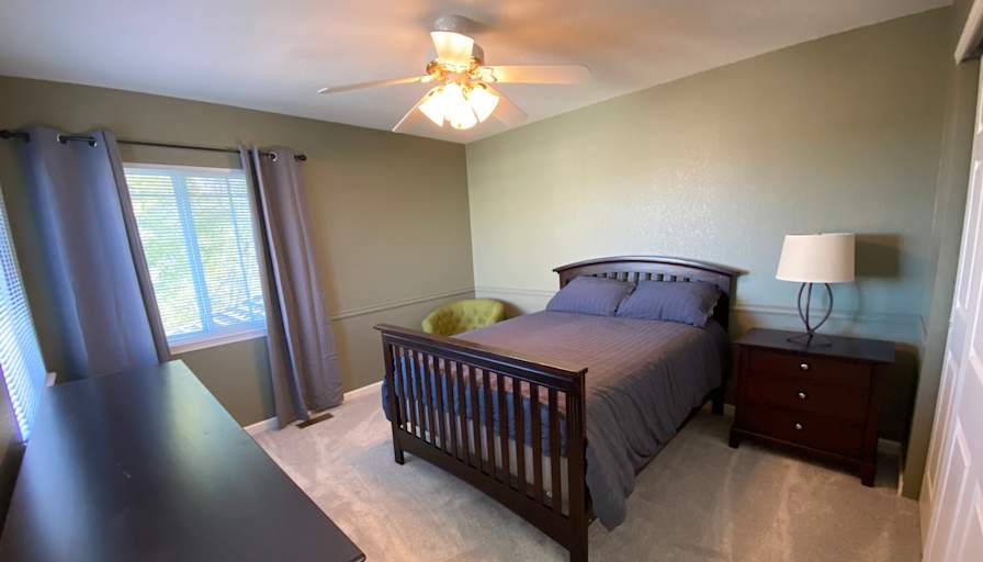 Olivier's room