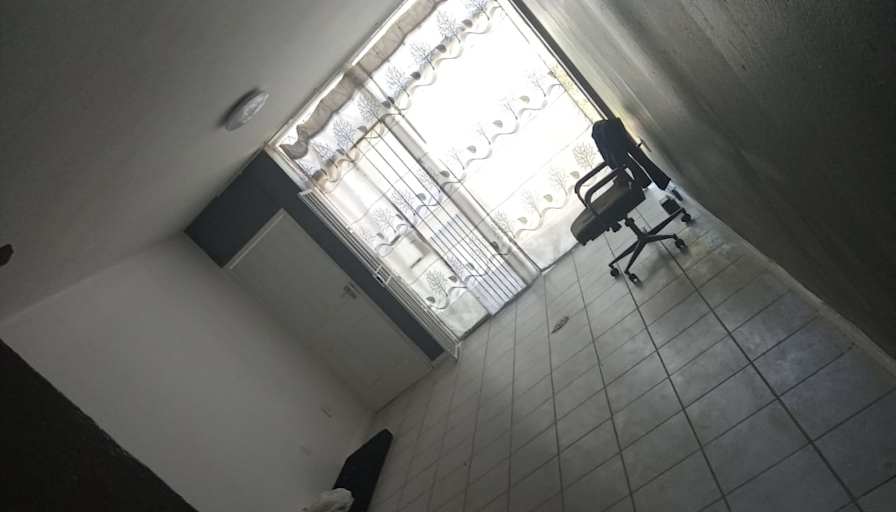 Tirelo's room