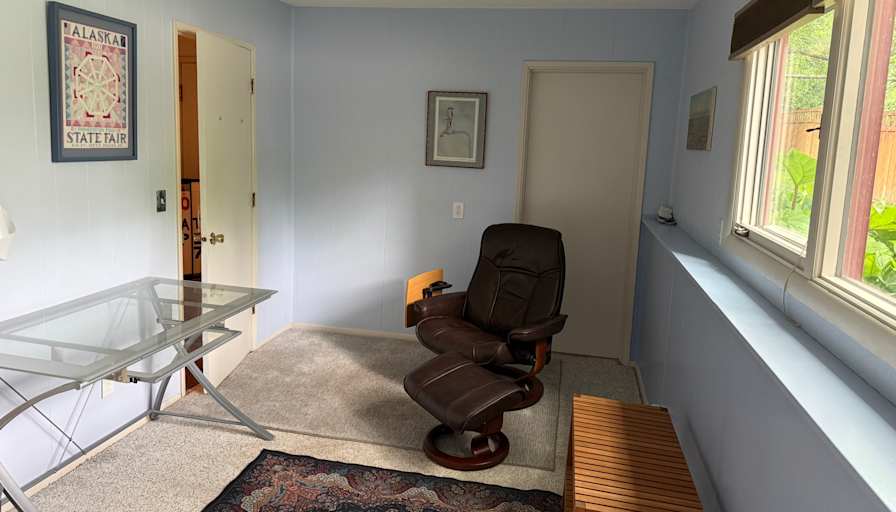 RobbinLV's room