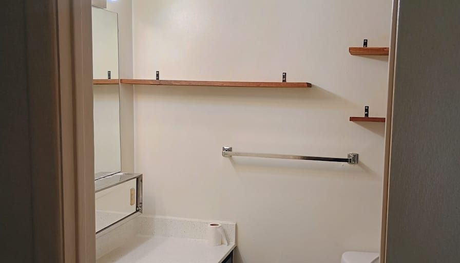 Ritch  Case's room