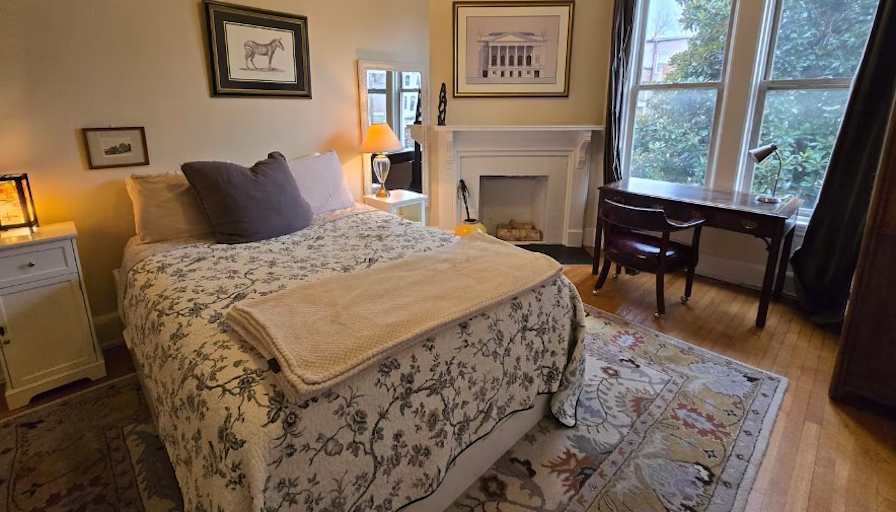 Odessa's room