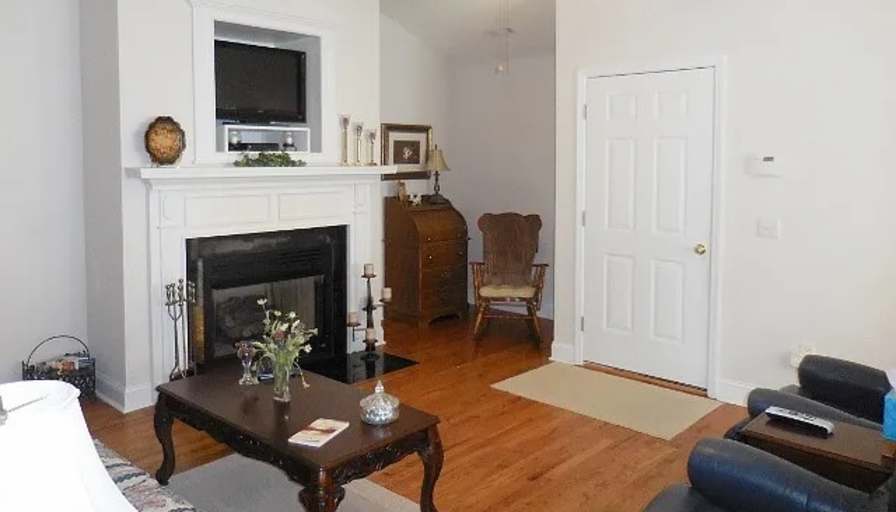 Taylor's room