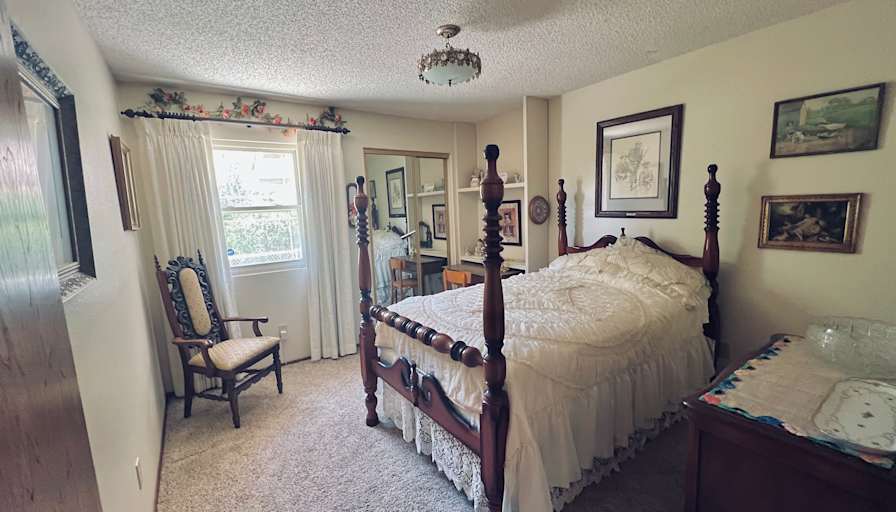 Estelle's room