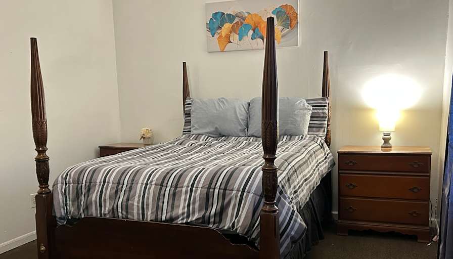 Rhonda's room