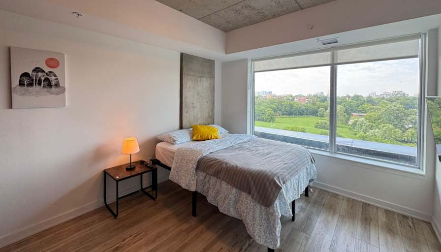Meryem ikbal Yaman's room