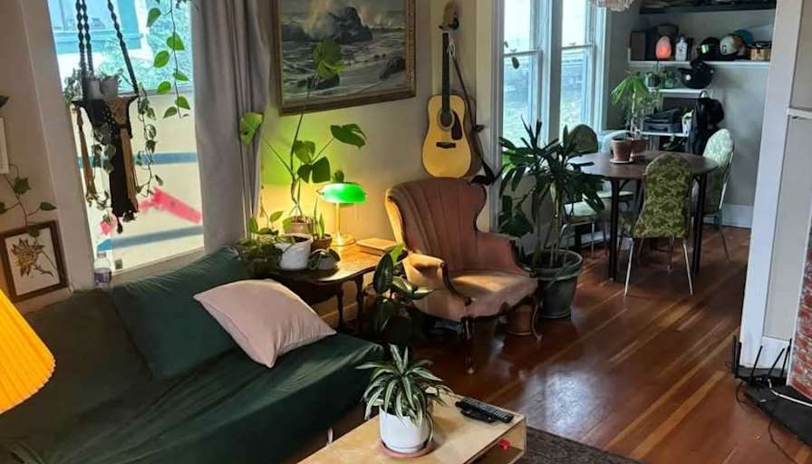 Jeff Longstreet's room