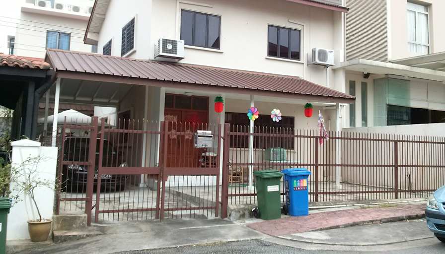 Ong Sor Hong's room