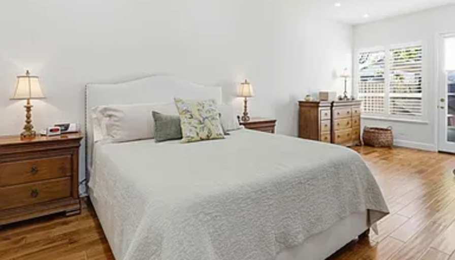 Gloria's room
