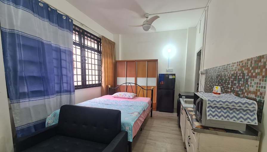 Roomy's room