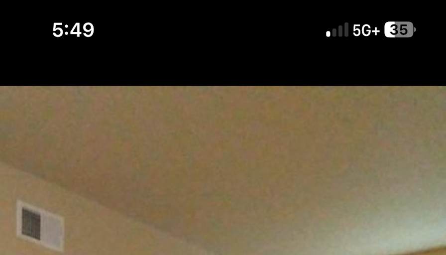 Deraun's room
