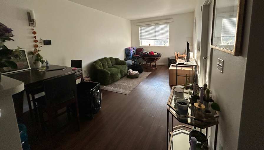 Sam's room