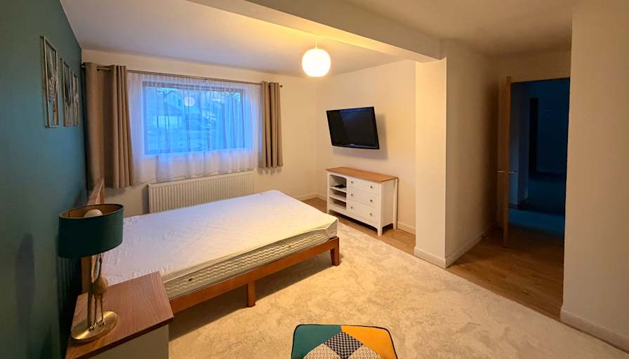 Andrew's room