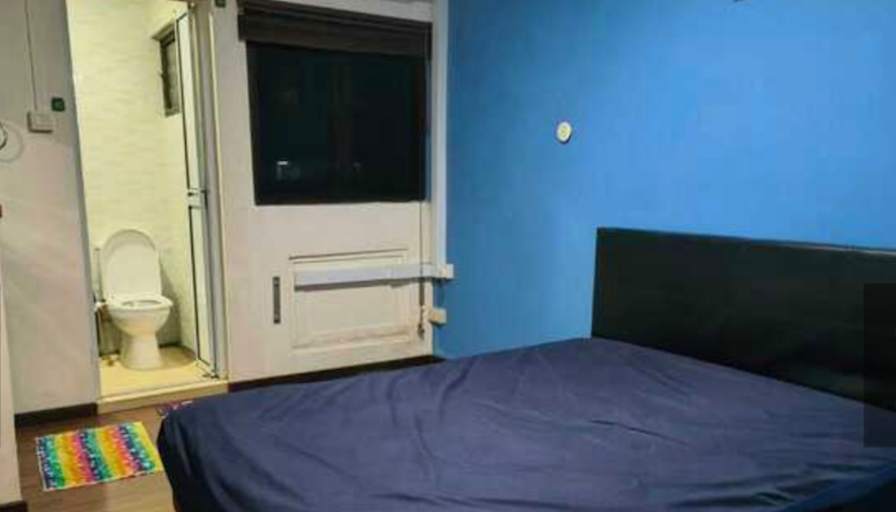 Anizah's room