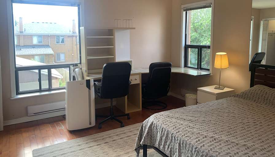 Rita's room