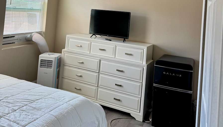 Gloriana's room